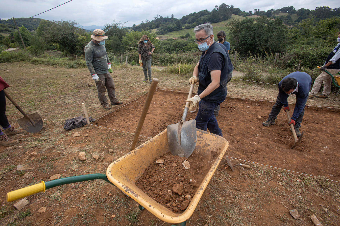 La excavación de la villa romana de La Estaca desvela restos de trabajos de fundición de hierro