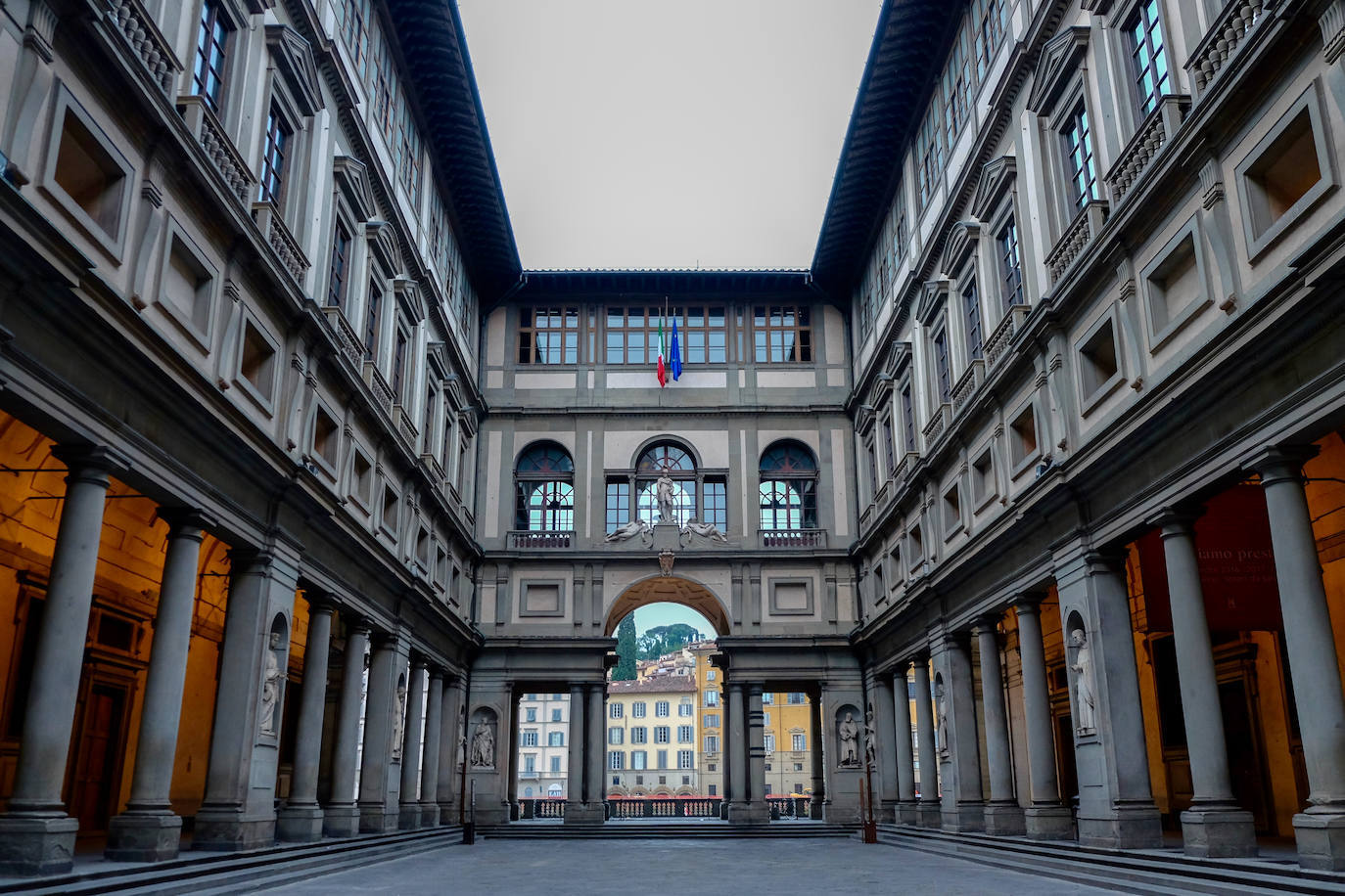 9. Galería de los Uffizi, Florencia, Italia