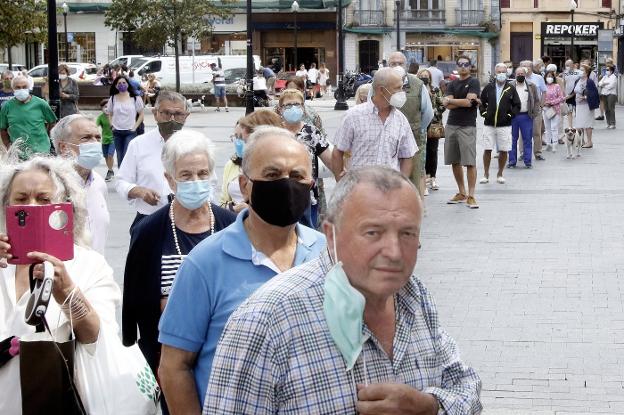 El PP quiere unir a la oposición para «frenar la deriva autoritaria de la alcaldesa»