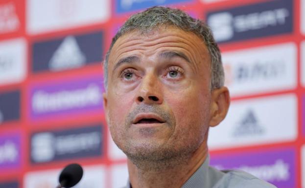 Luis Enrique: «No creo que España pudiera tener mejor seleccionador que Guardiola»