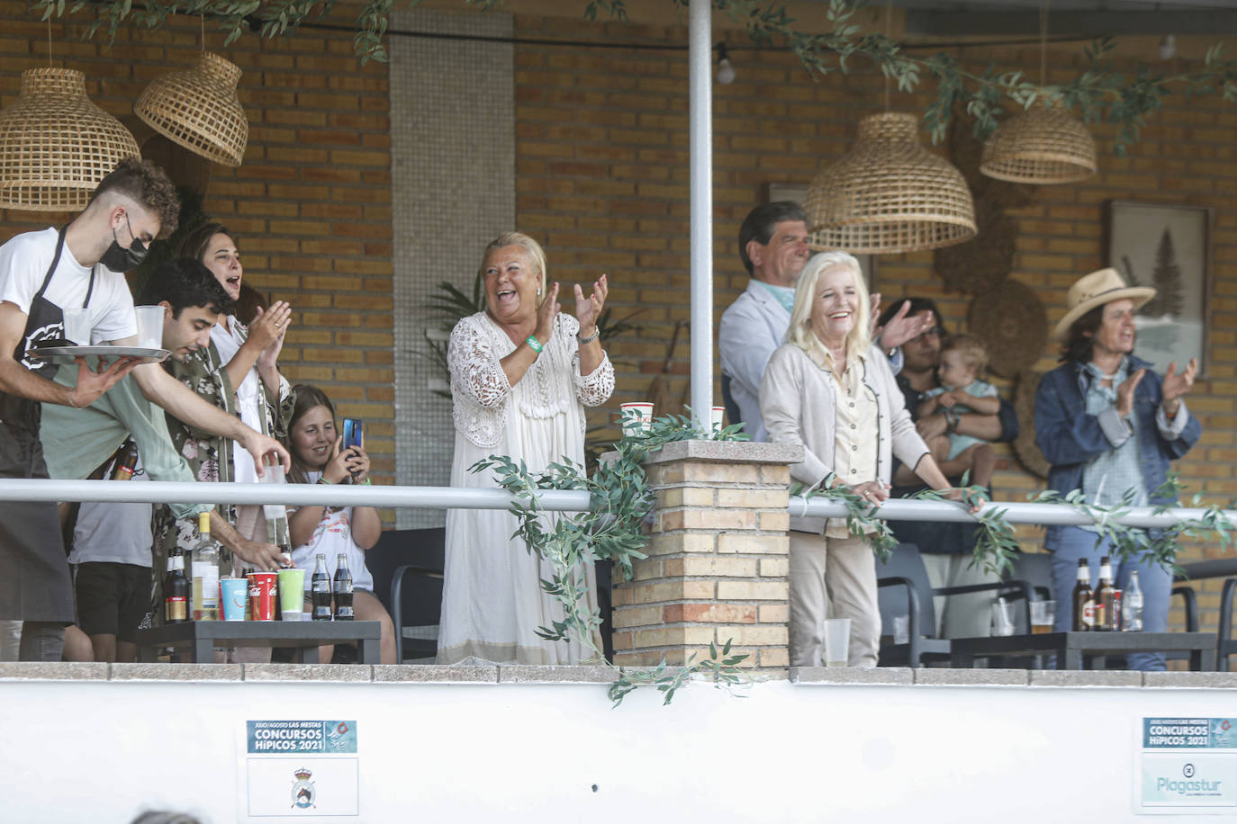 El circuito hípico gijonés regresa con varios concursos hípicos este verano como alternativa al concurso de saltos internacional de Las Mestas