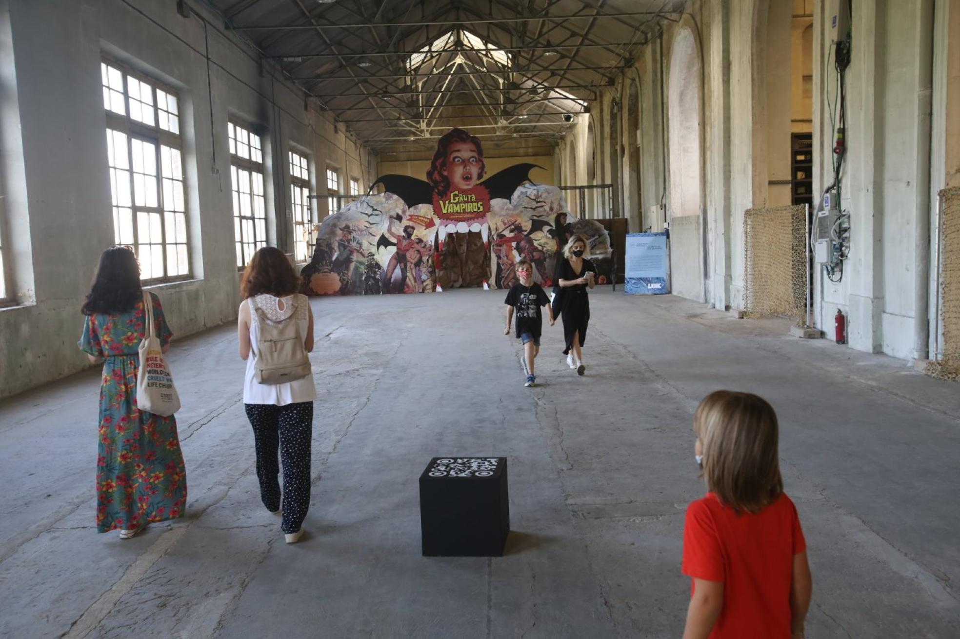 'La Gruta de los Vampiros', una de las actividades de La Vega, da la posibilidad de acercase a un parque de atracciones 