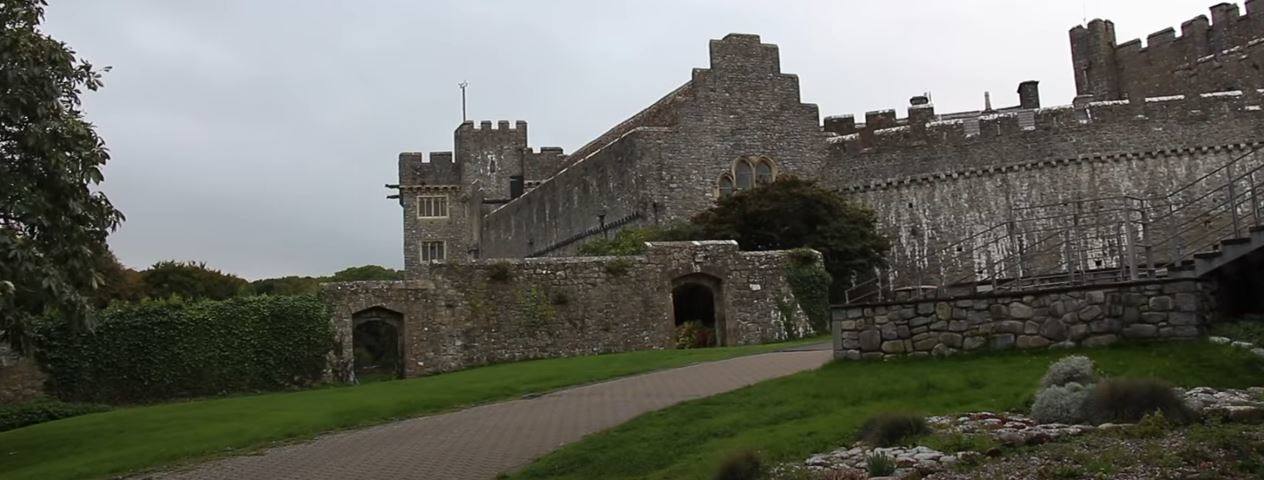 El Atlantic College es un castillo del siglo XII al más puro estilo de Howgarts, el colegio de Harry Potter