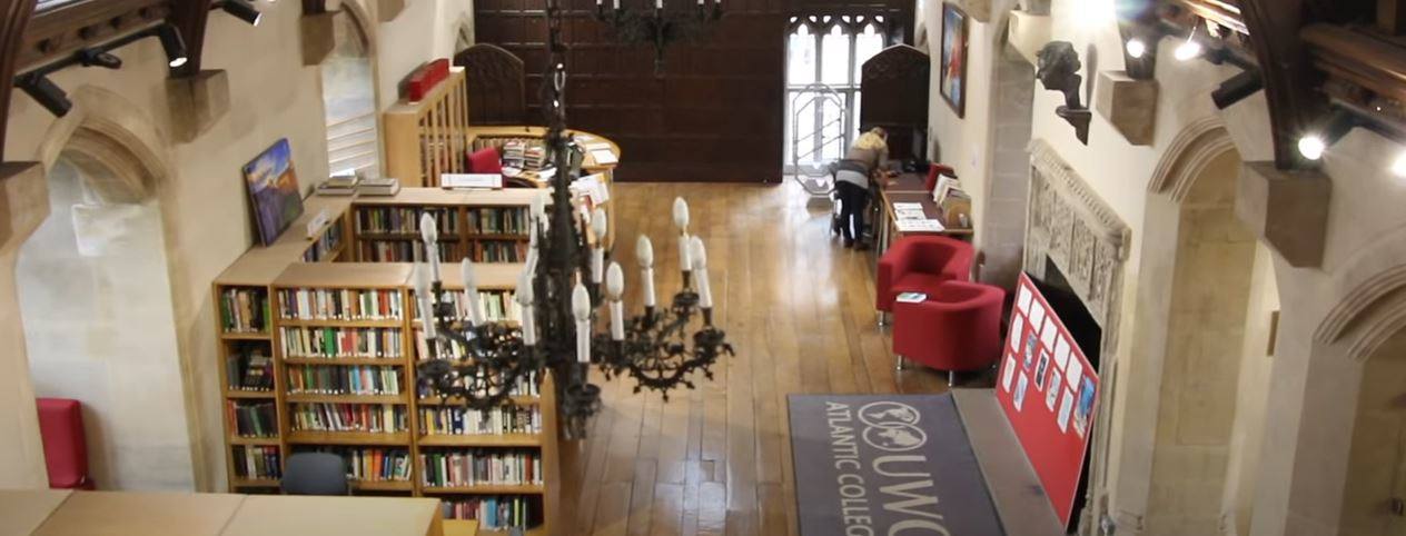 El Atlantic College es un castillo del siglo XII al más puro estilo de Howgarts, el colegio de Harry Potter