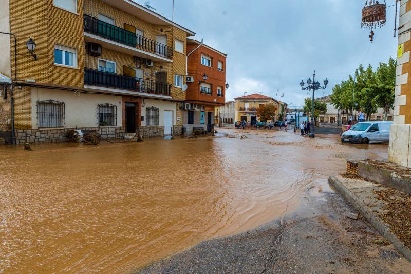 Las fuertes lluvias que ha provocado la DANA en el centro y este del país han dejado un rastro de destrucción en numerosas provincias.