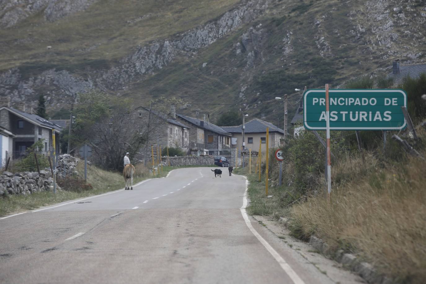 Fotos: La alegría de los vecinos de Santa María del Puerto