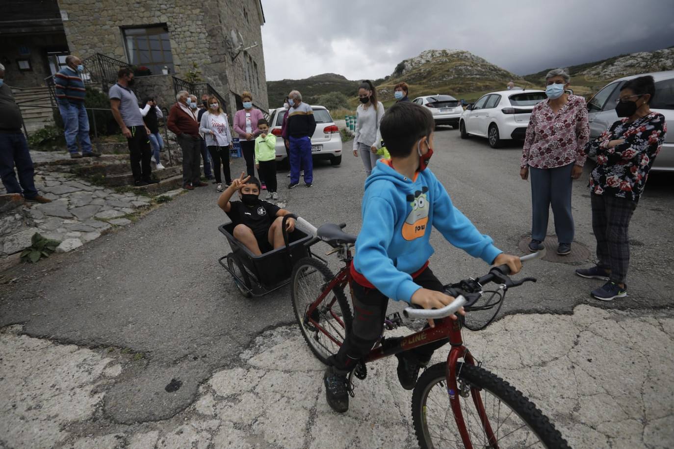 Fotos: La alegría de los vecinos de Santa María del Puerto