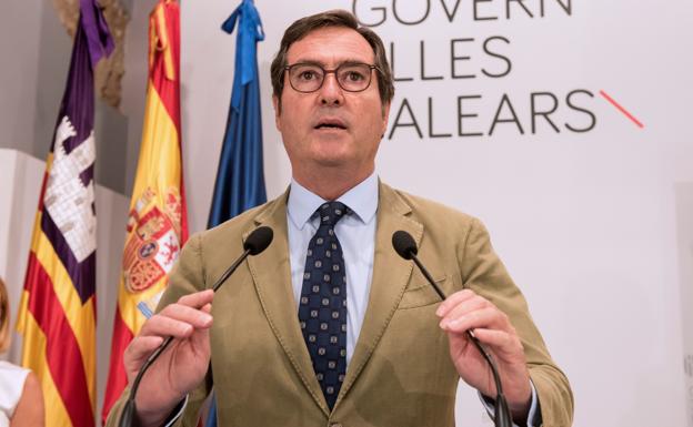 El Gobierno rechaza un salario mínimo por comunidades como pide Garamendi