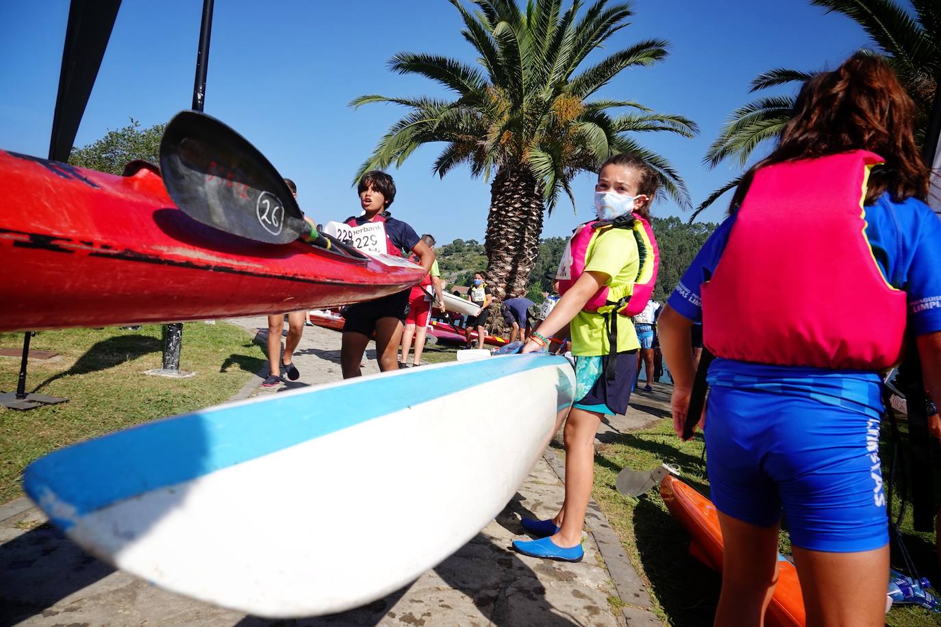 El Sella acoge este fin de semana dos pruebas deportivas. Este sábado se ha disputado el X Mini-Sella, la prueba abierta para las categorías que no pueden participar en el Descenso Internacional del Sella. Además, el domingo será turno para el XXII Descenso Adaptado del Sella con salida en Arriondas y descanso en Llordón