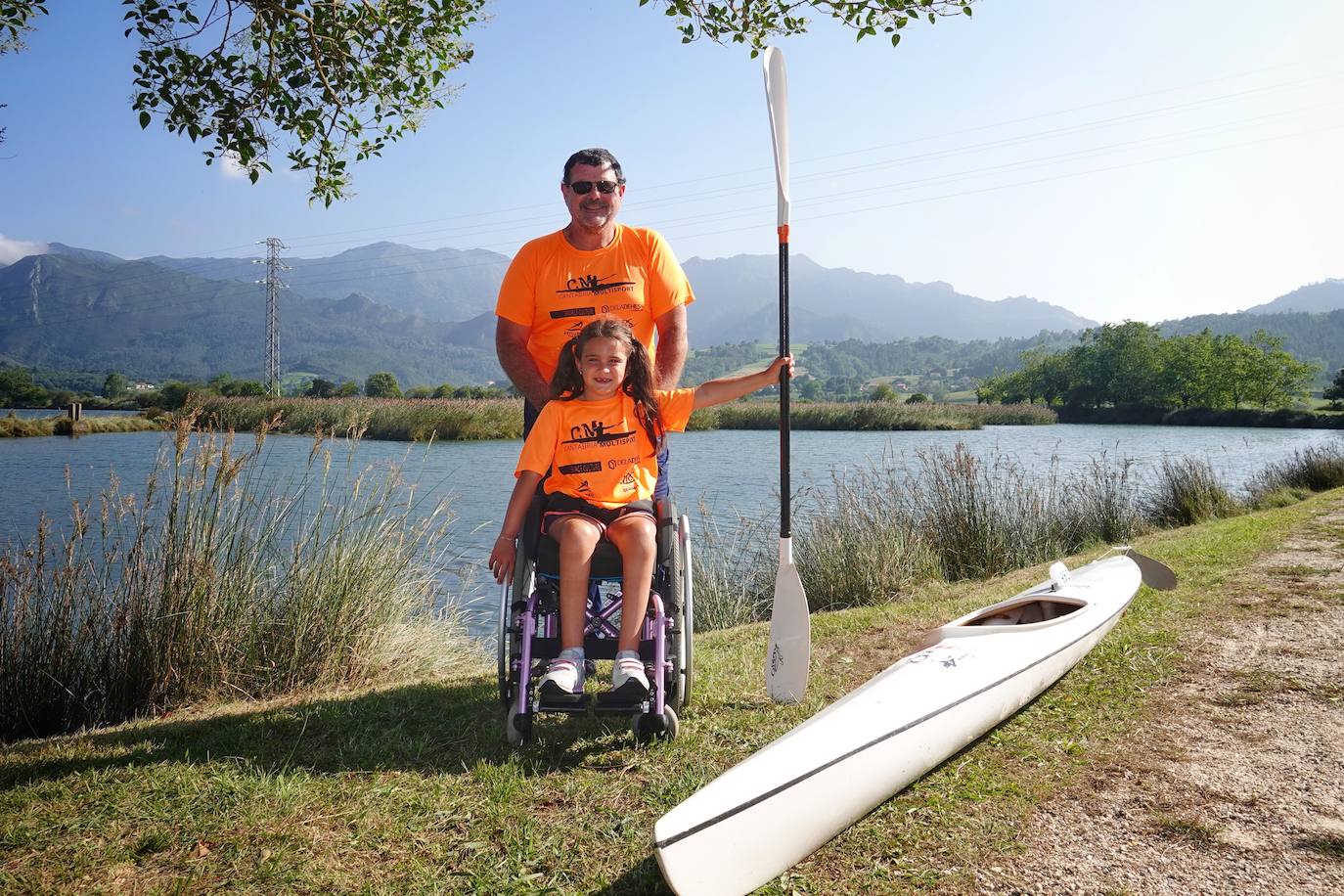 El Sella acoge este fin de semana dos pruebas deportivas. Este sábado se ha disputado el X Mini-Sella, la prueba abierta para las categorías que no pueden participar en el Descenso Internacional del Sella. Además, el domingo será turno para el XXII Descenso Adaptado del Sella con salida en Arriondas y descanso en Llordón