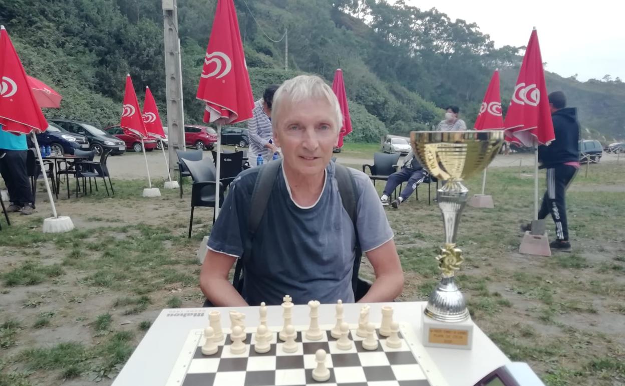 Martien Hellinga, campeón del torneo. 