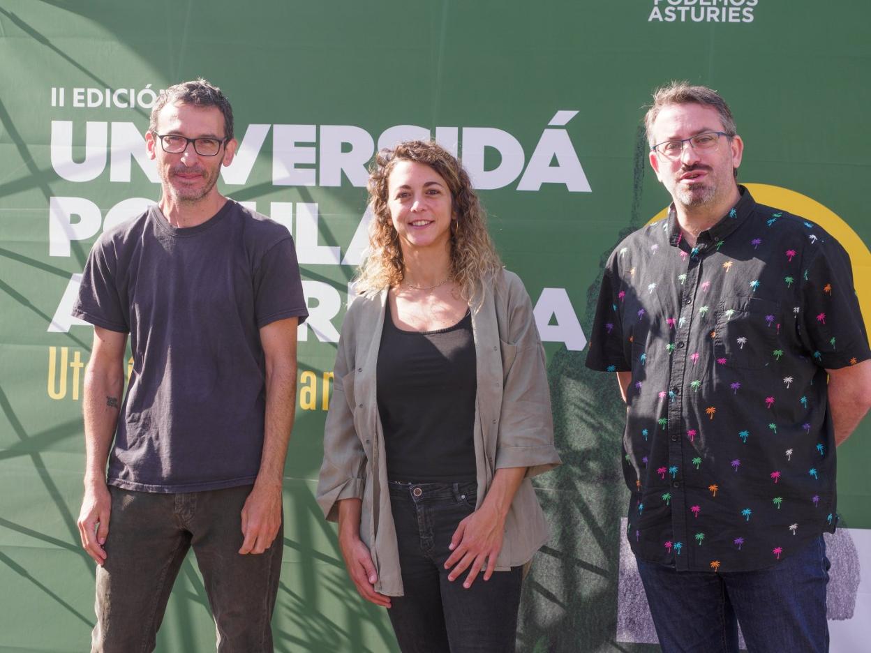 César Rendueles, Tania González y Rogelio Crespo. 