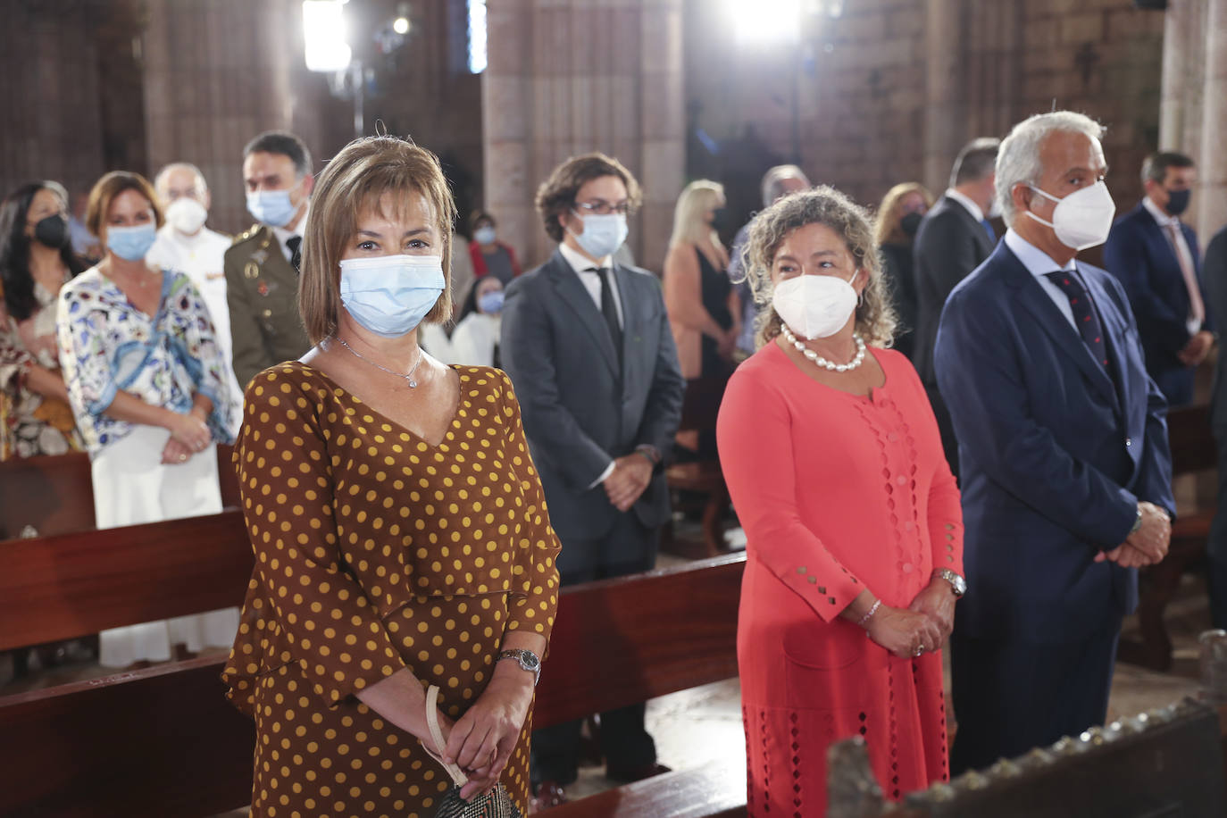 El acto religioso en Covadonga para celebrar el Día de Asturias es un evento ineludible para muchos asturianos que quieren honrar a la Santina. 