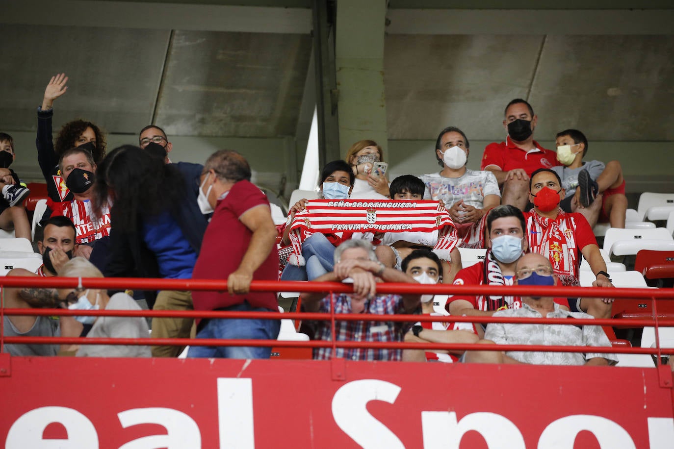 ¿Estuviste en el Sporting - Leganés? ¡Búscate!