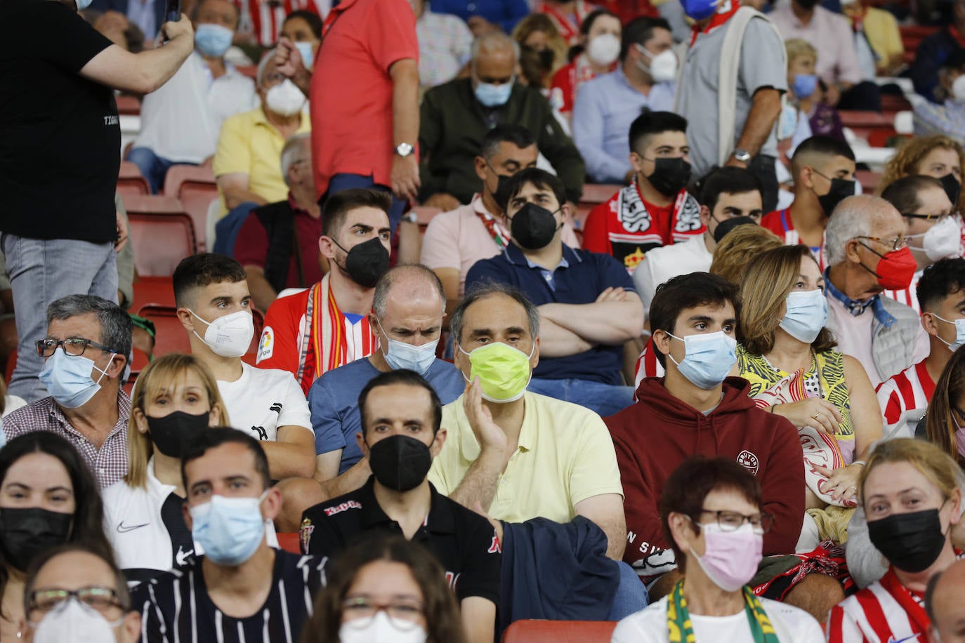 ¿Estuviste en el Sporting - Leganés? ¡Búscate!