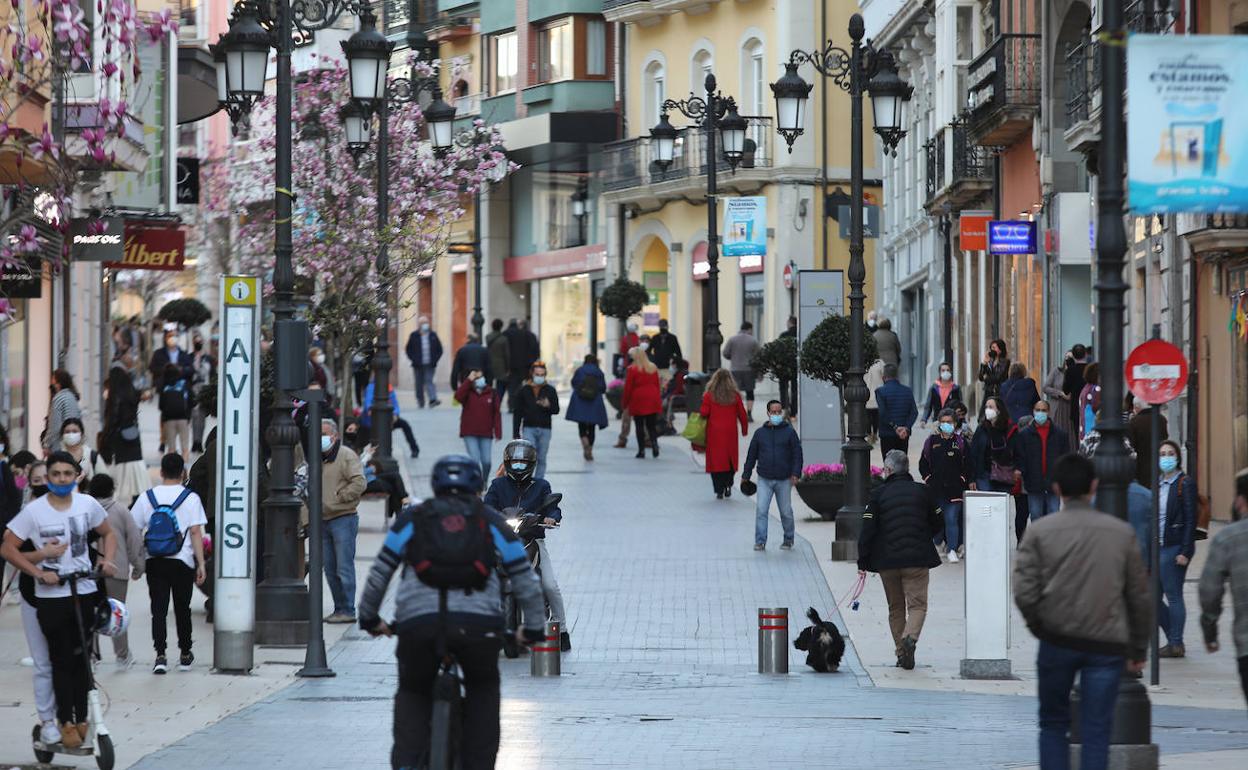 Calle de La Cámara, en Avilés 