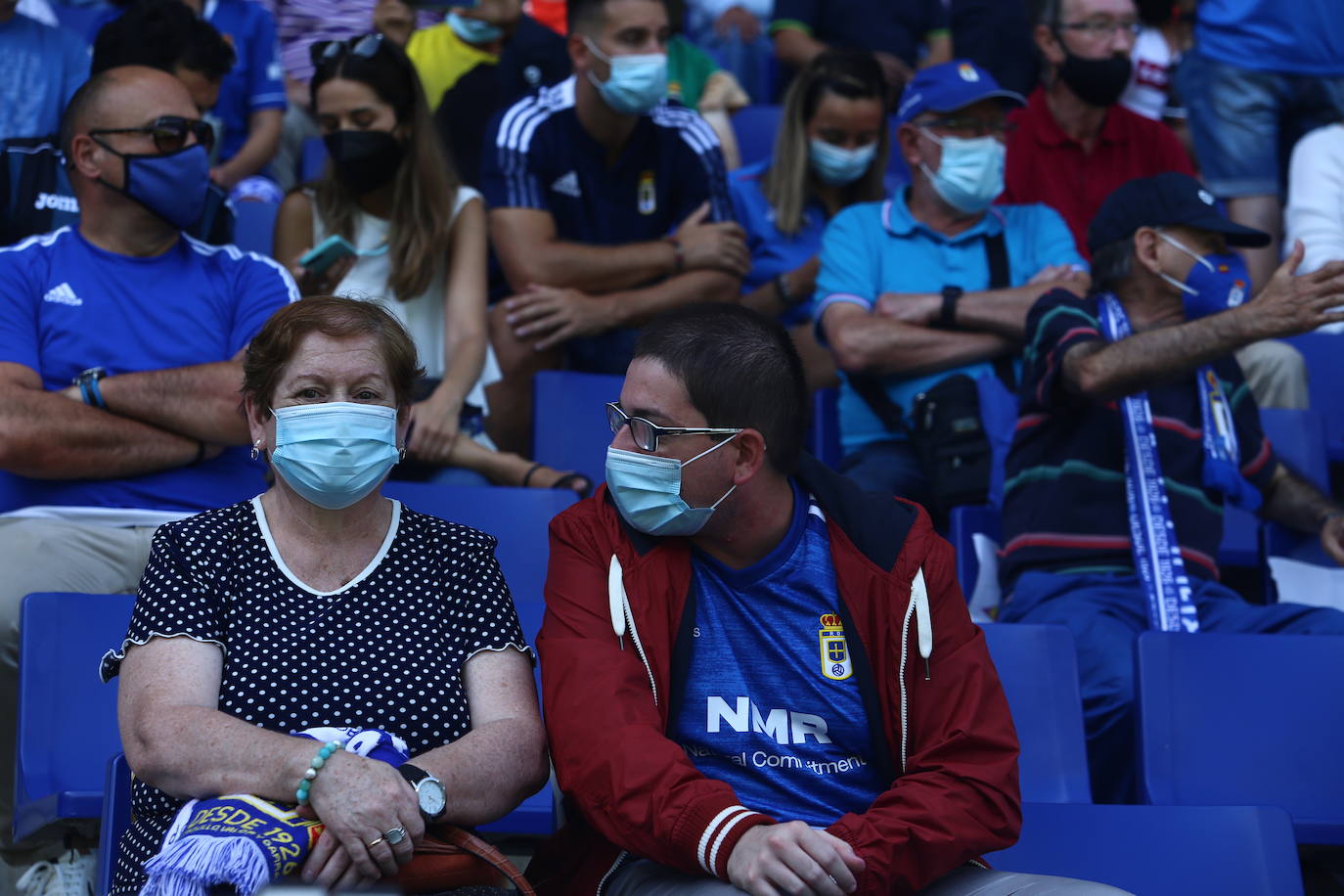 Fotos: ¿Estuviste en el Real Oviedo- Cartagena? ¡Búscate!