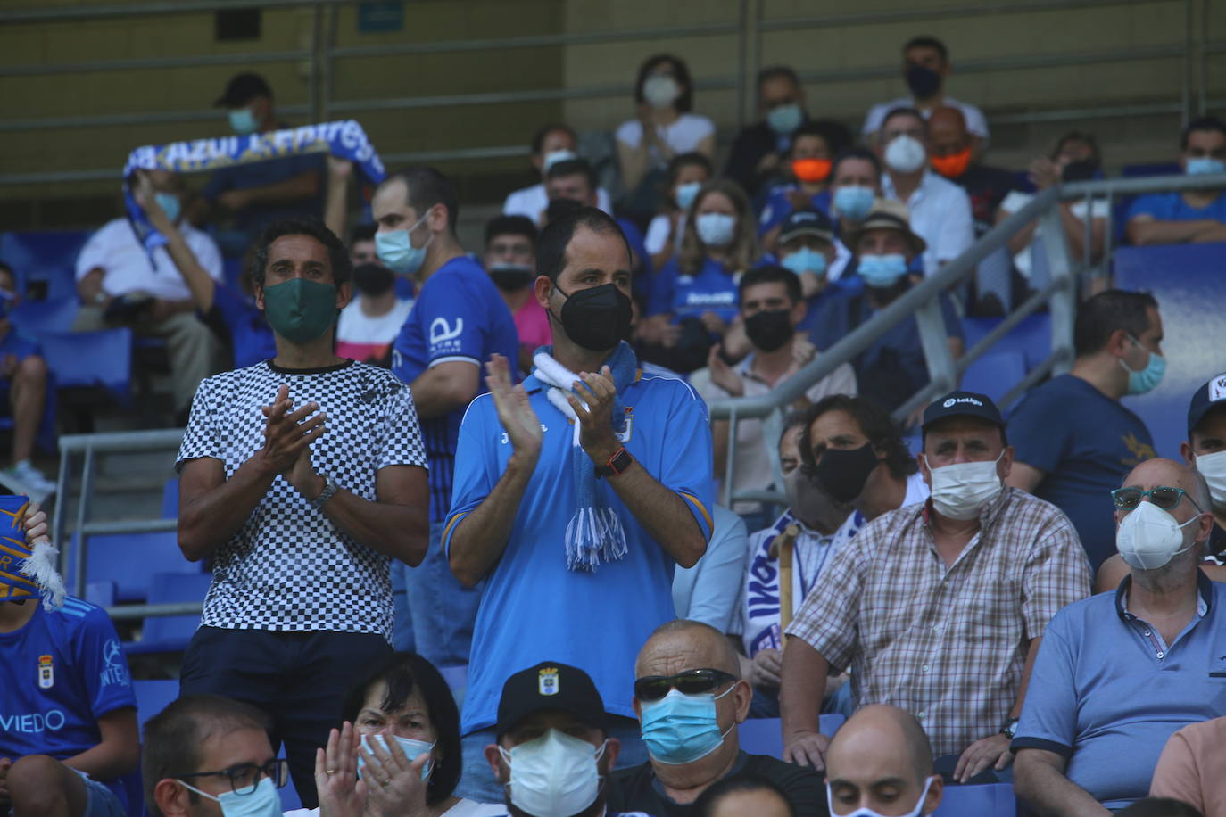 Fotos: ¿Estuviste en el Real Oviedo- Cartagena? ¡Búscate!