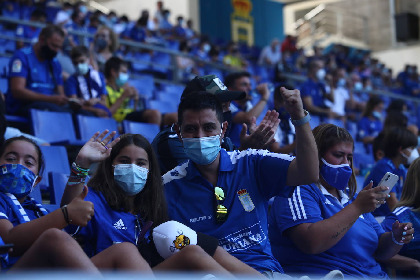 Fotos: ¿Estuviste en el Real Oviedo- Cartagena? ¡Búscate!