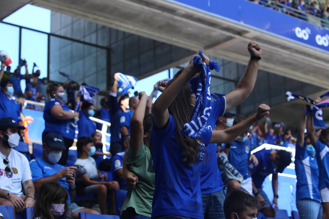 Fotos: ¿Estuviste en el Real Oviedo- Cartagena? ¡Búscate!