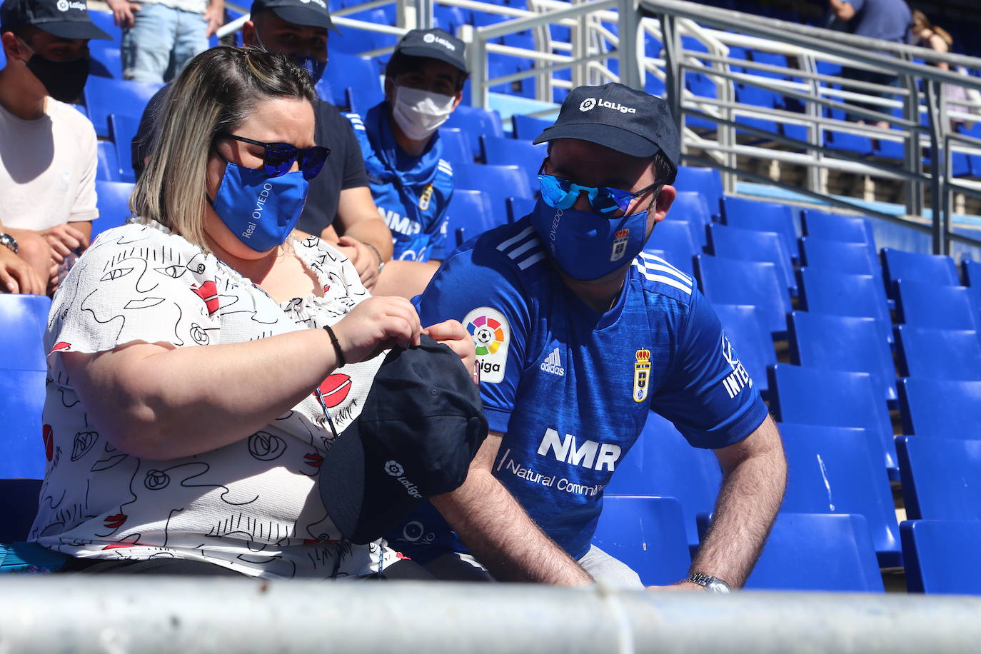 Fotos: ¿Estuviste en el Real Oviedo- Cartagena? ¡Búscate!