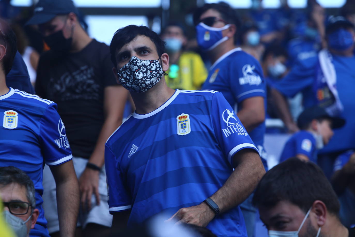 Fotos: ¿Estuviste en el Real Oviedo- Cartagena? ¡Búscate!