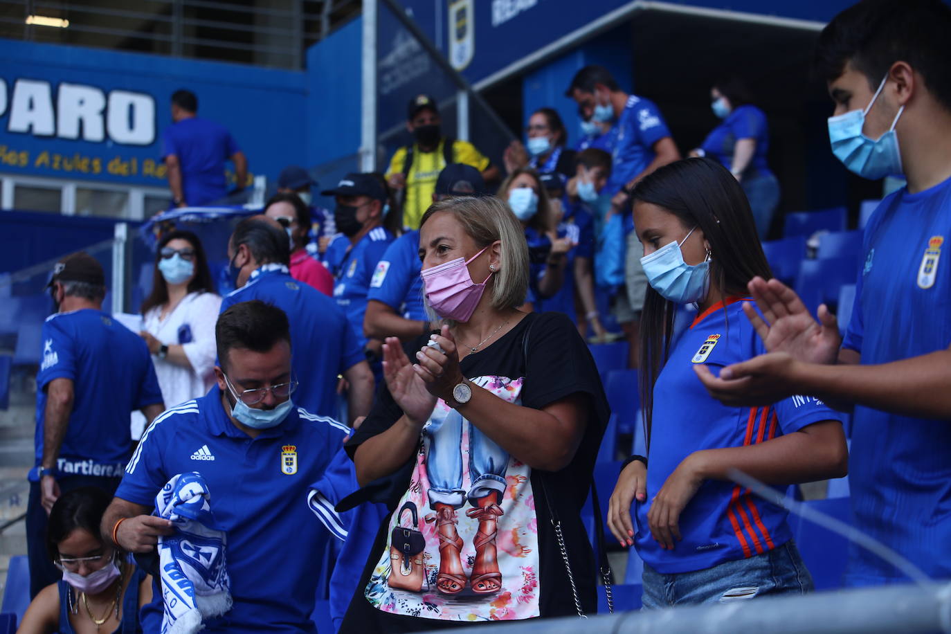 Fotos: ¿Estuviste en el Real Oviedo- Cartagena? ¡Búscate!