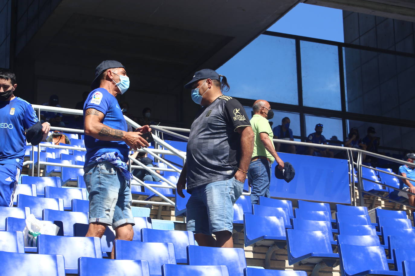 Fotos: ¿Estuviste en el Real Oviedo- Cartagena? ¡Búscate!