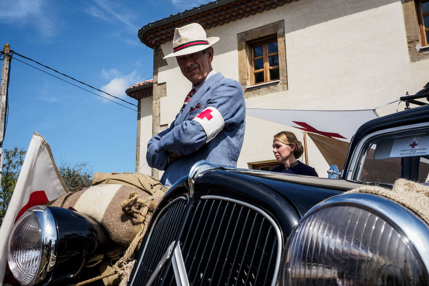 Frente del Nalón. Más de seiscientas personas visitan el museo viviente que la asociación recreó en un circuito cerrado con visitas guiadas. Este año participaron en la recreación más de un centenar de figurantes llegados de toda España y de otros países.