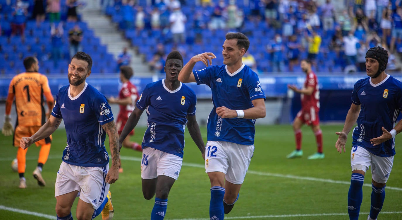 Un momento del partido disputado en el Carlos Tartiere