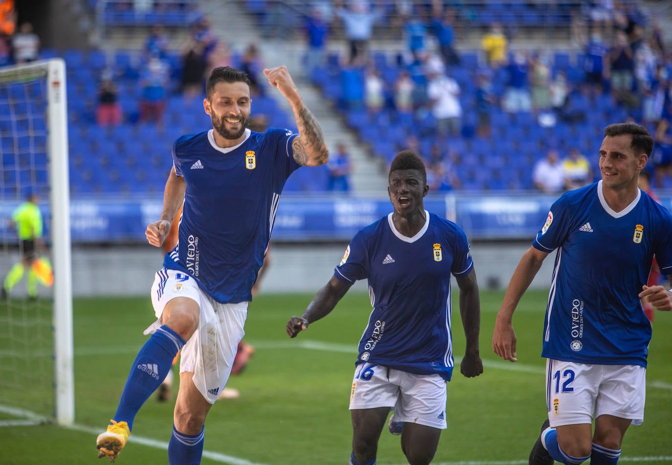 Un momento del partido disputado en el Carlos Tartiere
