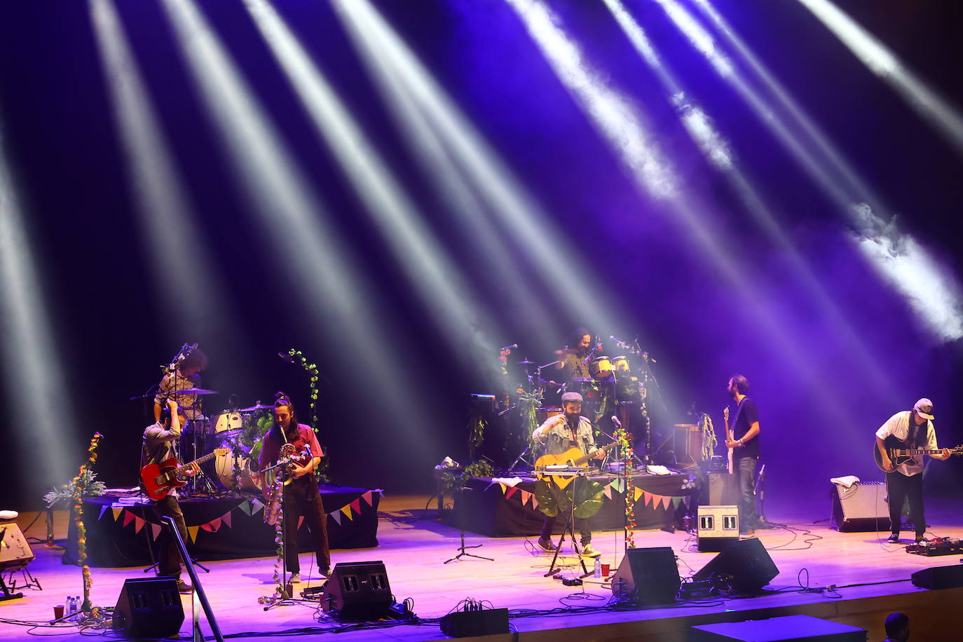 Las bandas asturianas animaron otra noche de música en el Auditorio ovetense para demostrar que en la región también se hace música y muy buena. 