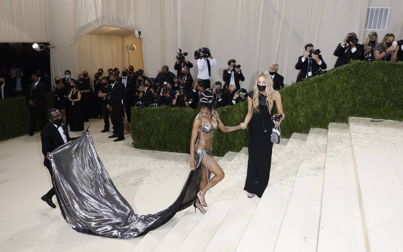 Fotos: Gala MET 2021: los looks más sorprendentes de la alfombra roja