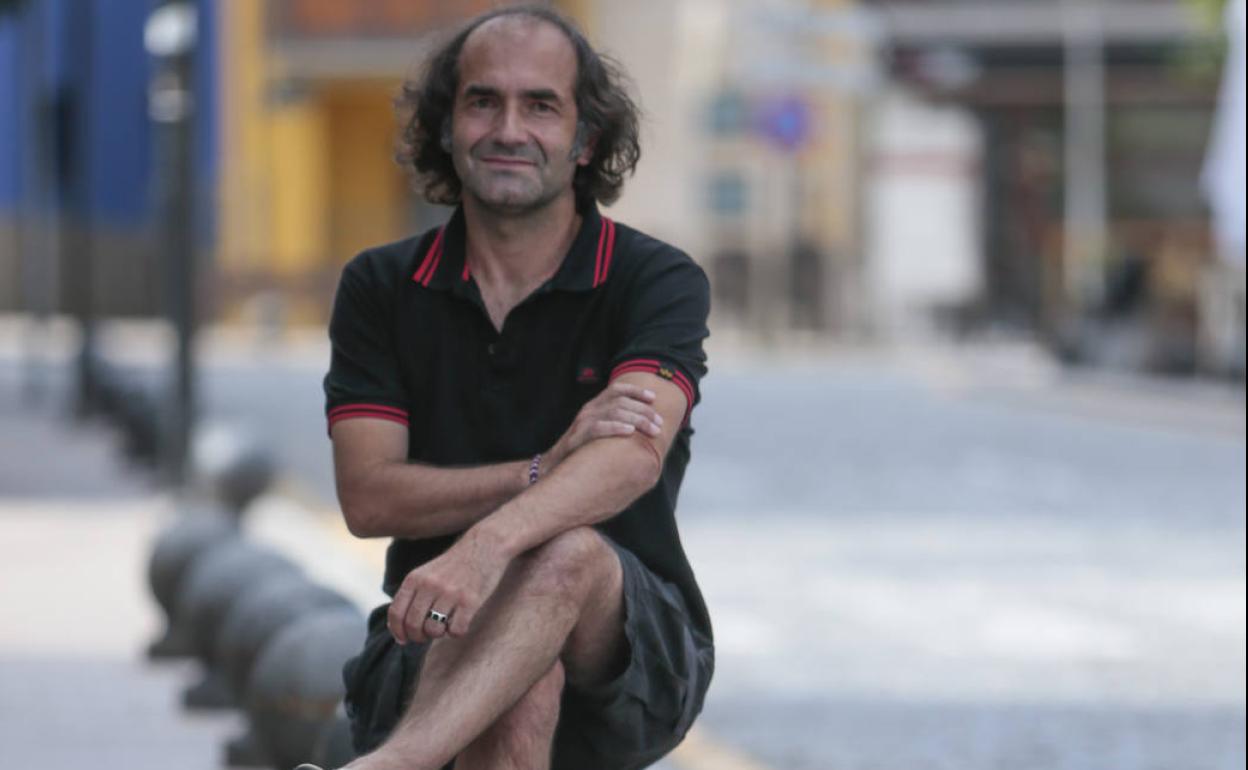 El poeta polesu Daniel García Granda. 