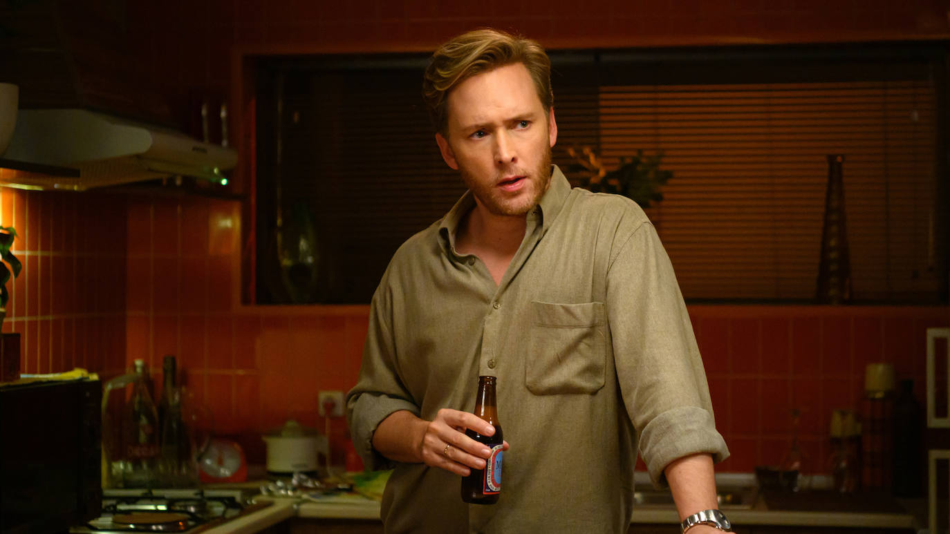 Veinte años después Toni continua siendo uno de los personajes principales de la serie