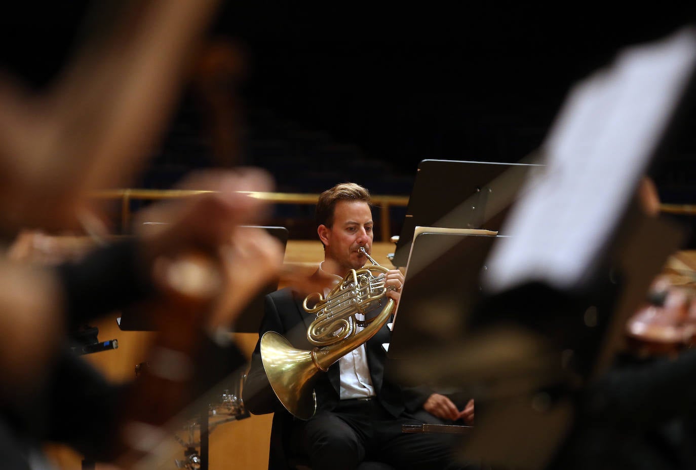 José Bros, Xabier Anduaga y Antonio Gandía, junto a Oviedo Filarmonía, ofrecen una gala centrada en la ópera italiana y la zarzuela