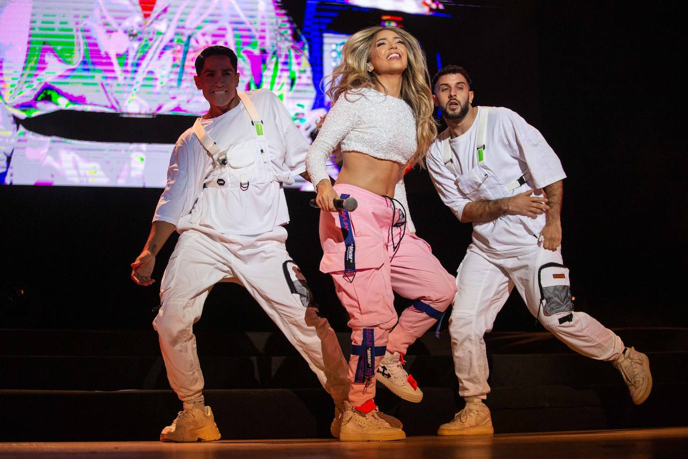 La artista malagueña colgó el cartel de completo en el Auditorio, iluminando la víspera de San Mateo.