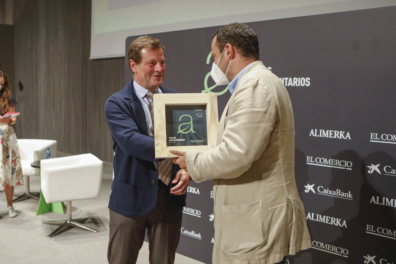 Cafento, Los Caserinos, Monteverde y Astursabor han recibido los I Premios Agroalimentarios de Asturias que conceden EL COMERCIO y la Cámara de Comercio de Gijón, con el patrocinio de CaixaBank y Alimerka.