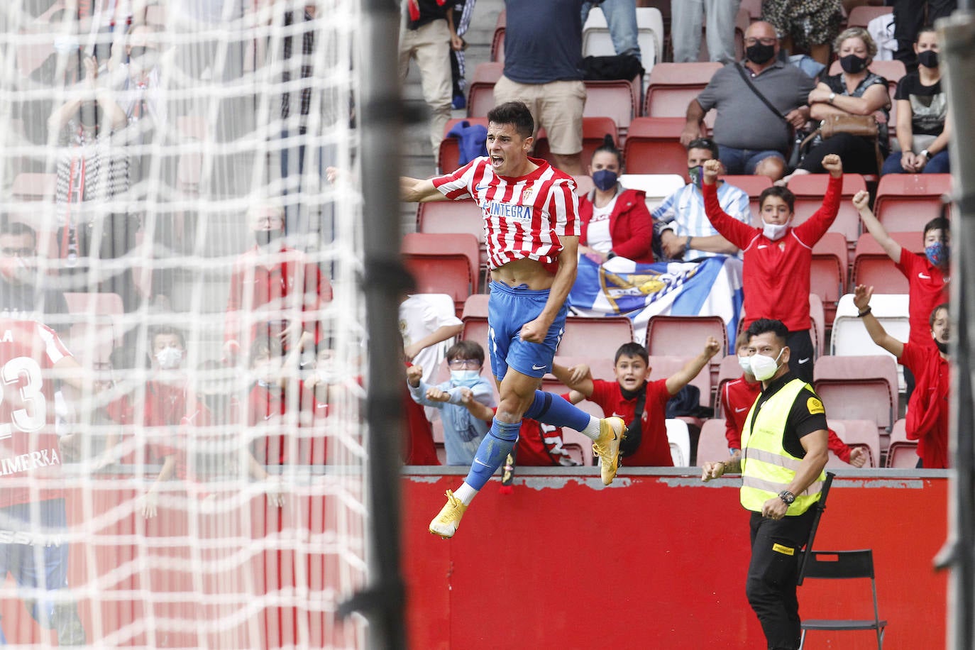 Fotos: Las mejores imágenes del Sporting - Málaga