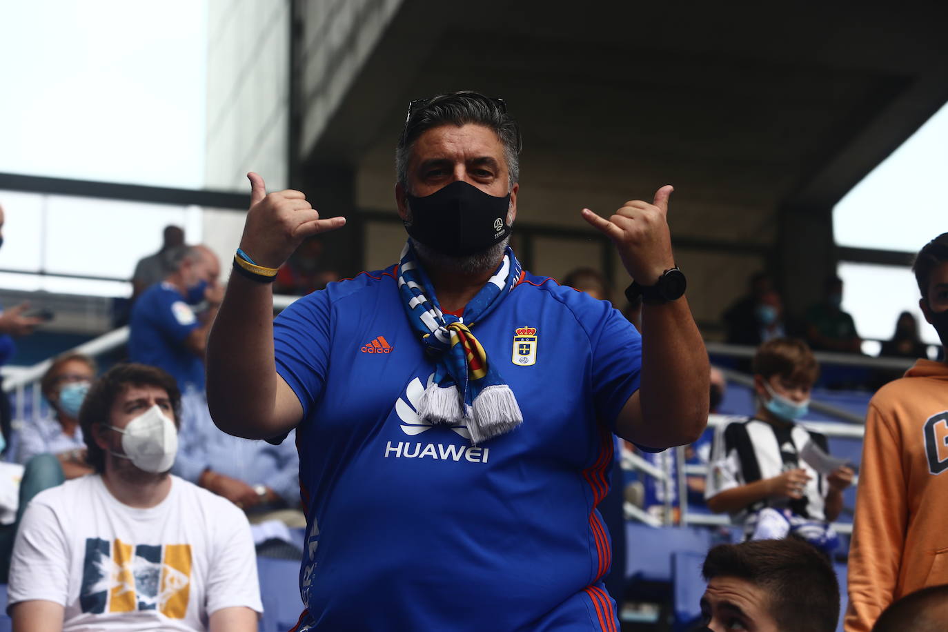 Fotos: ¿Estuviste en el Real Oviedo-Girona? ¡Búscate!