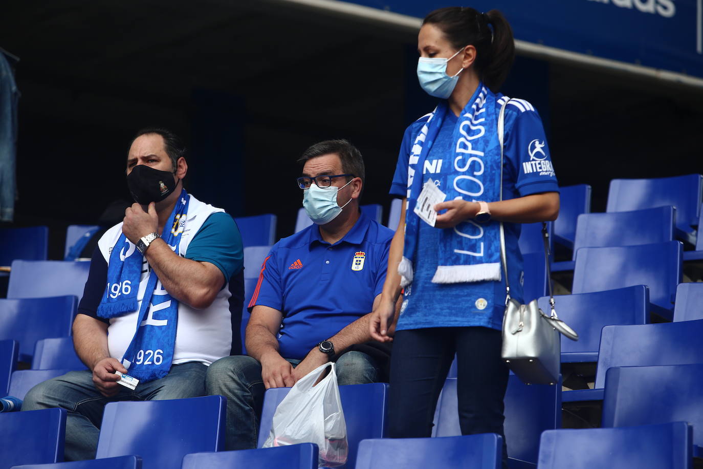 Fotos: ¿Estuviste en el Real Oviedo-Girona? ¡Búscate!