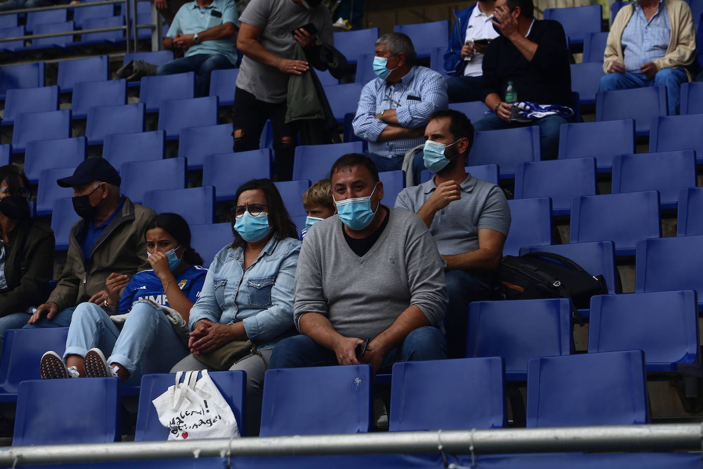 Fotos: ¿Estuviste en el Real Oviedo-Girona? ¡Búscate!