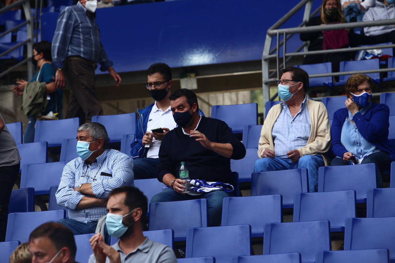 Fotos: ¿Estuviste en el Real Oviedo-Girona? ¡Búscate!