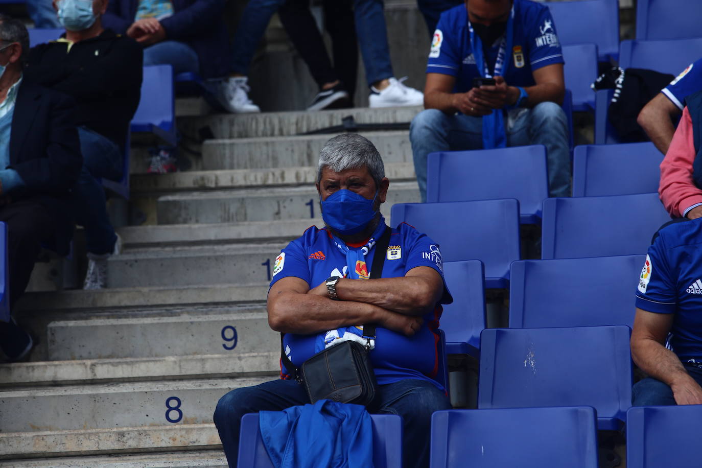 Fotos: ¿Estuviste en el Real Oviedo-Girona? ¡Búscate!