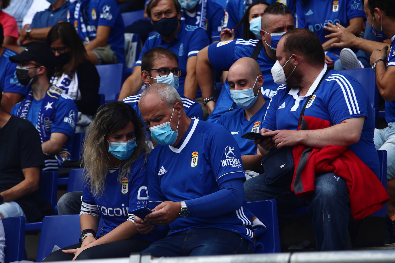 Fotos: ¿Estuviste en el Real Oviedo-Girona? ¡Búscate!