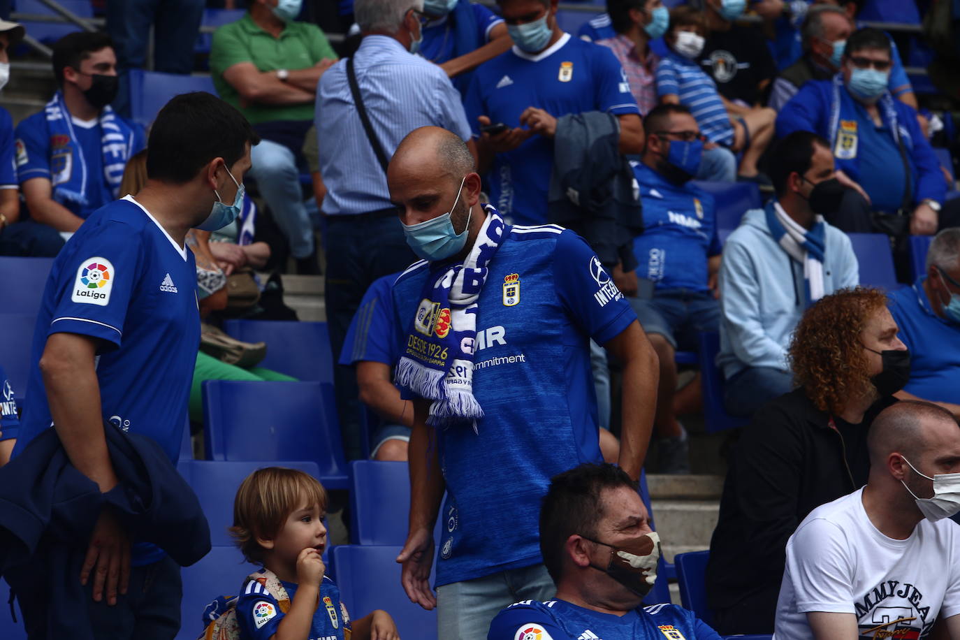 Fotos: ¿Estuviste en el Real Oviedo-Girona? ¡Búscate!