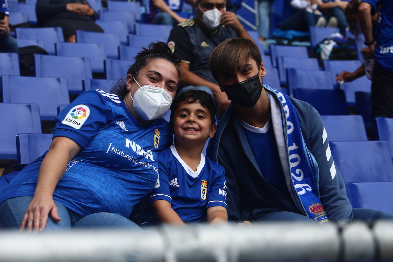 Fotos: ¿Estuviste en el Real Oviedo-Girona? ¡Búscate!