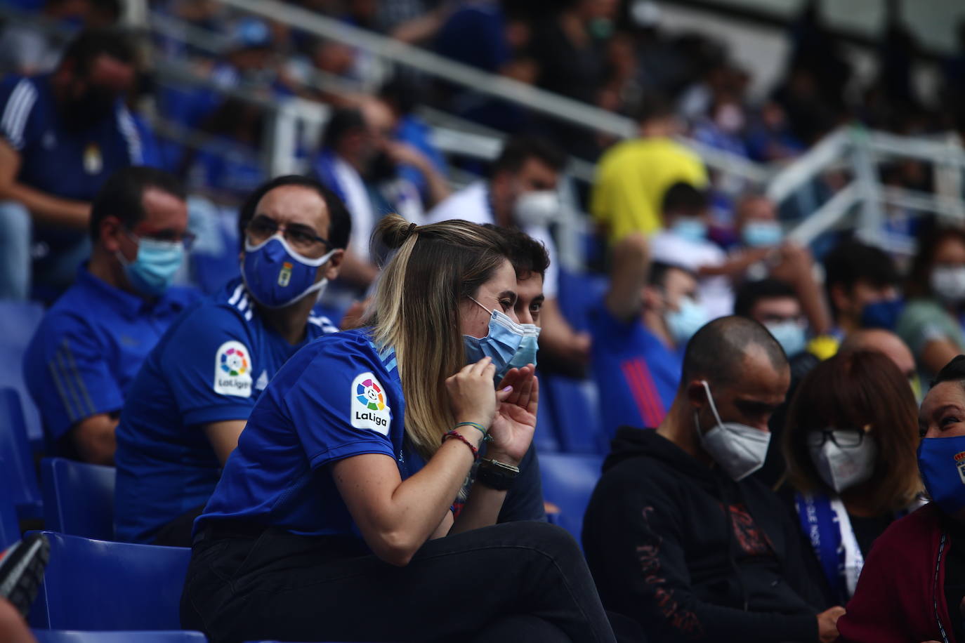 Fotos: ¿Estuviste en el Real Oviedo-Girona? ¡Búscate!