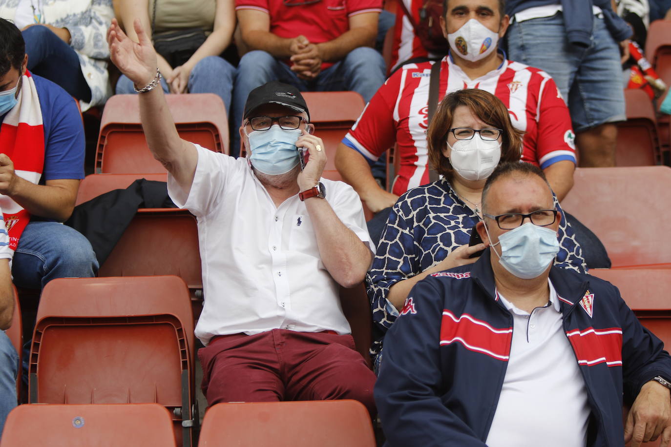 Fotos: ¿Estuviste en el Sporting-Málaga? ¡Búscate!