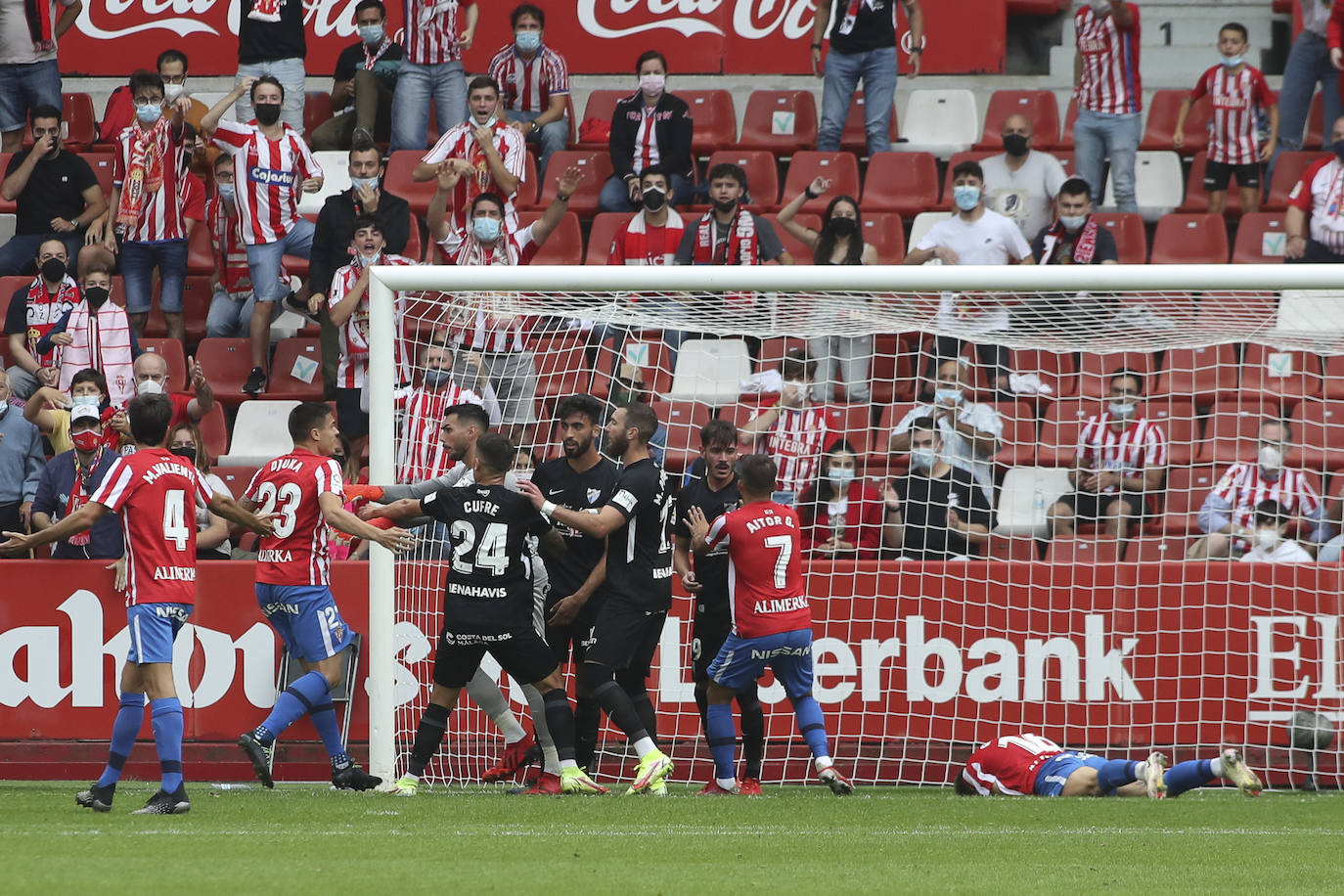 Fotos: Las mejores imágenes del Sporting - Málaga